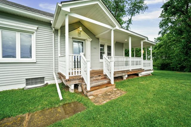 8240 Randolph Street, Crown Point, IN 46307