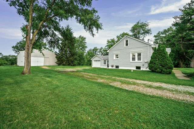 8240 Randolph Street, Crown Point, IN 46307