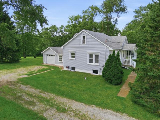 8240 Randolph Street, Crown Point, IN 46307