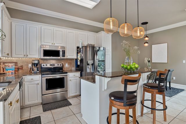 3792 Lakeside Drive, Shreveport, LA 71119