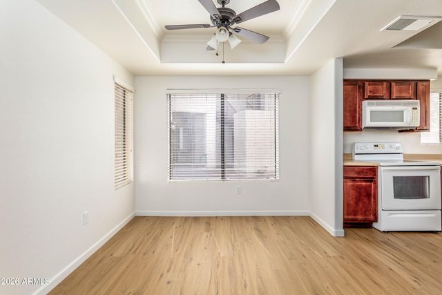 750 E NORTHERN Avenue 1052, Phoenix, AZ 85020