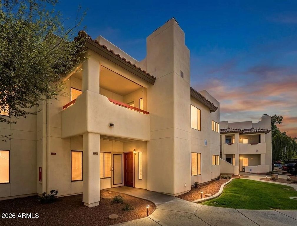 750 E NORTHERN Avenue 1052, Phoenix, AZ 85020