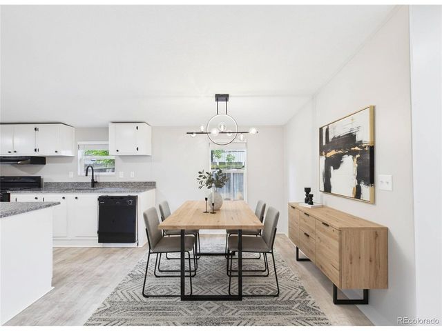 320 Glen Ayre St, Dacono, CO 80514