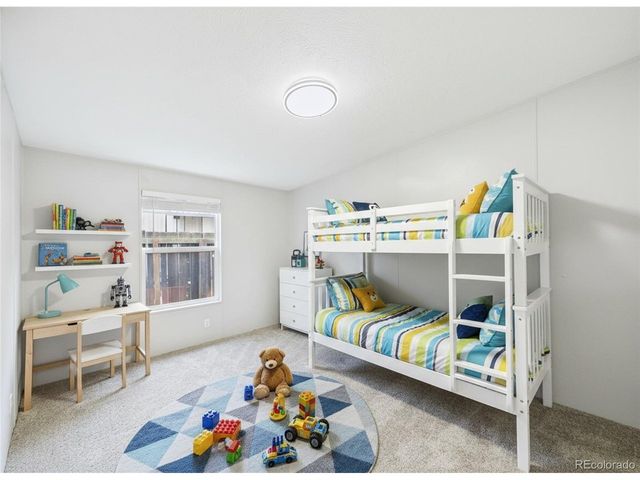 320 Glen Ayre St, Dacono, CO 80514