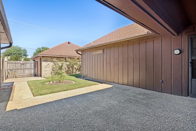 1505 Stonecrest Drive, Richardson, TX 75081