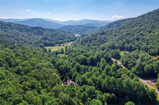605 Owl Creek Road, Hiawassee, GA 30546
