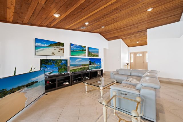 10960 NW 17th Place, Coral Springs, FL 33071