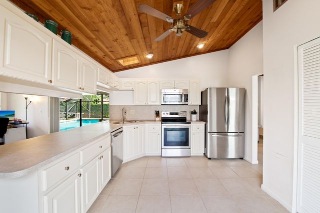 10960 NW 17th Place, Coral Springs, FL 33071