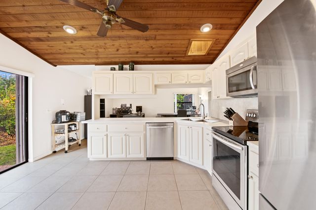 10960 NW 17th Place, Coral Springs, FL 33071