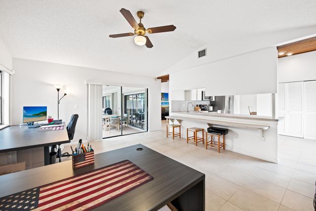 10960 NW 17th Place, Coral Springs, FL 33071