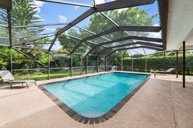 10960 NW 17th Place, Coral Springs, FL 33071