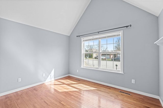 2065 W Buena Vista Street, Springfield, MO 65810