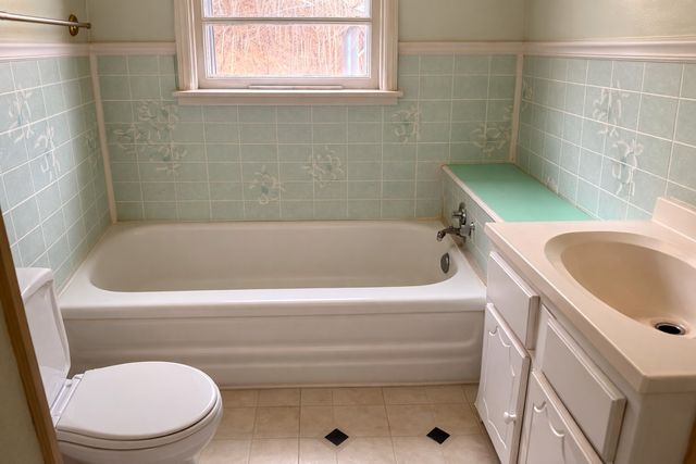 207 Sycamore Ave, Waverly, TN 37185