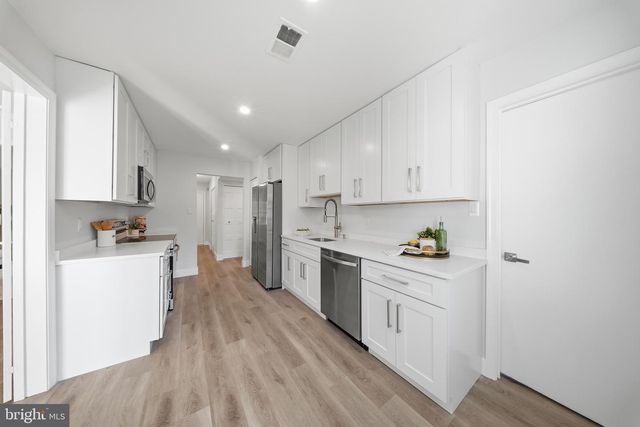 413 HARDING CT, Sterling, VA 20164