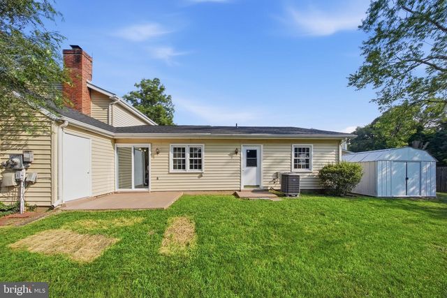 413 HARDING CT, Sterling, VA 20164
