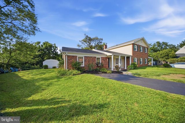 413 HARDING CT, Sterling, VA 20164