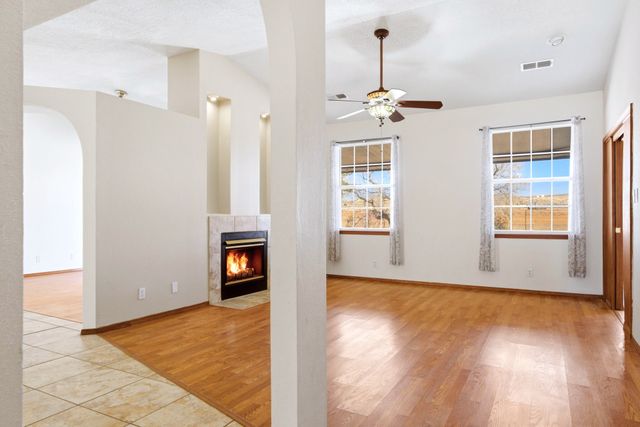 2881 Chessman Drive SE, Rio Rancho, NM 87124