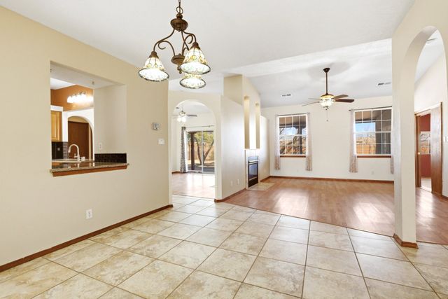 2881 Chessman Drive SE, Rio Rancho, NM 87124