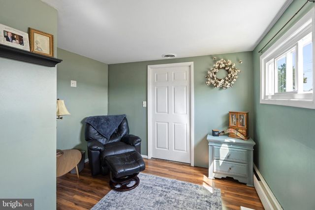 14 HAWKINS, Waretown, NJ 08758