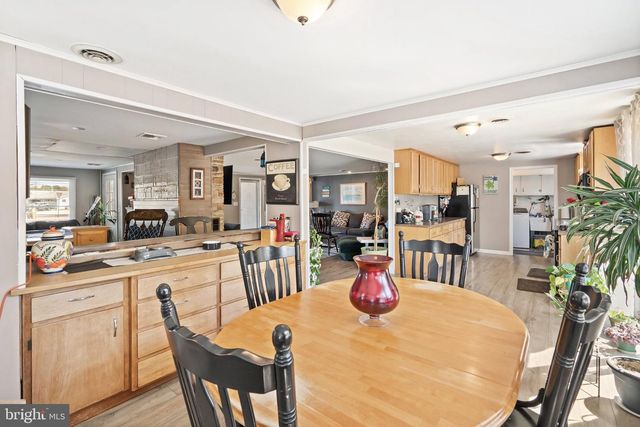 14 HAWKINS, Waretown, NJ 08758