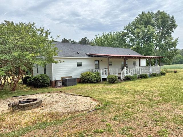 108 Townsel Rd, Chesnee, SC 29323