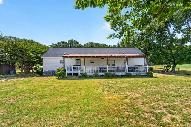 108 Townsel Rd, Chesnee, SC 29323