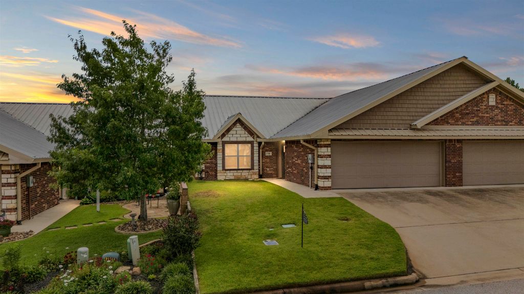 1708 Yosemite Way, Longview, TX 75605