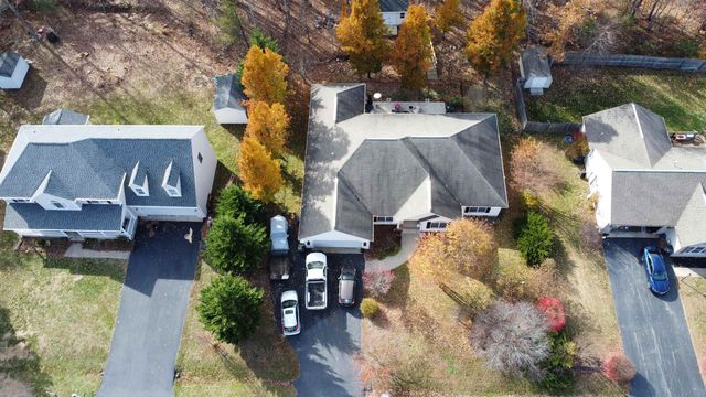 111 RUTHERFORD LN, Stuarts Draft, VA 24477