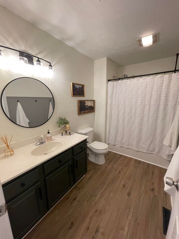 111 RUTHERFORD LN, Stuarts Draft, VA 24477