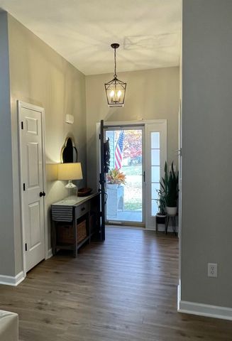 111 RUTHERFORD LN, Stuarts Draft, VA 24477