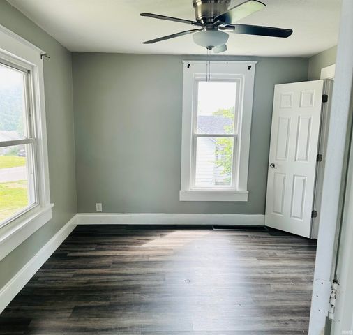 1810 28th Street, Bedford, IN 47421