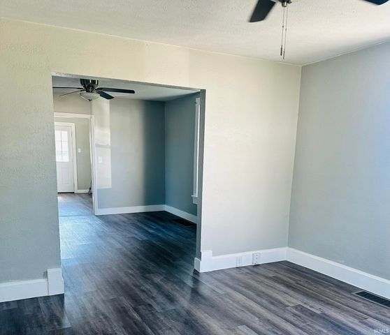 1810 28th Street, Bedford, IN 47421