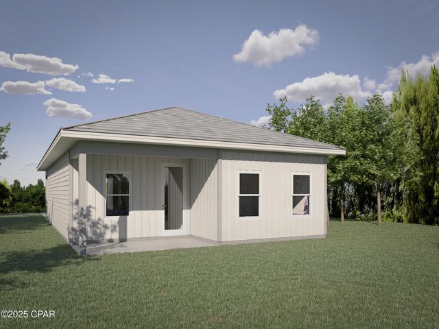 517 E 8th Street, Panama City, FL 32401