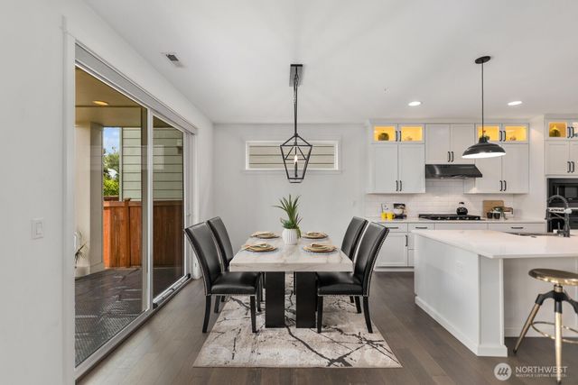 3911 211th Place SE, Bothell, WA 98021