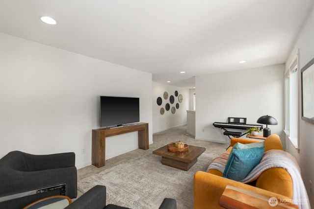 3911 211th Place SE, Bothell, WA 98021
