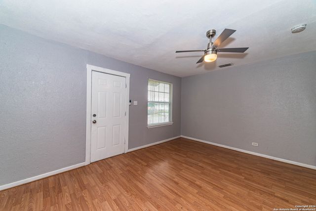 508 BEE ST, San Antonio, TX 78208
