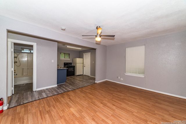 508 BEE ST, San Antonio, TX 78208
