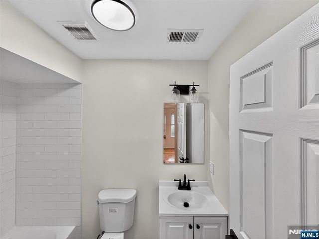 156 Ridgewood Avenue, Newark, NJ 07108