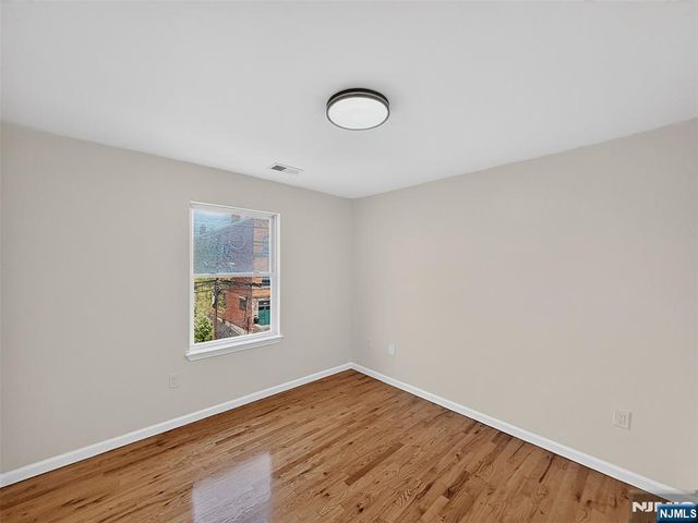 156 Ridgewood Avenue, Newark, NJ 07108