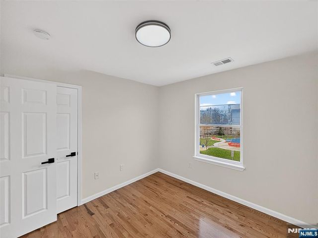 156 Ridgewood Avenue, Newark, NJ 07108