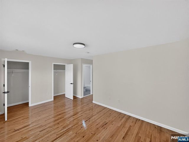 156 Ridgewood Avenue, Newark, NJ 07108