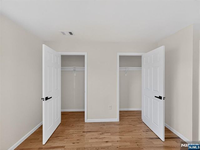 156 Ridgewood Avenue, Newark, NJ 07108