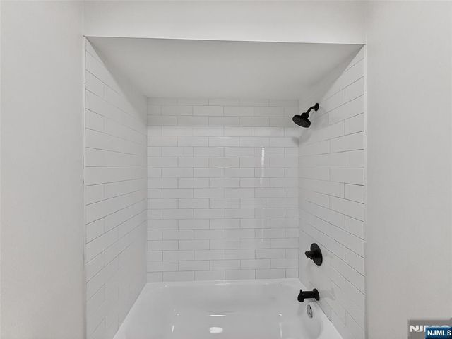 156 Ridgewood Avenue, Newark, NJ 07108