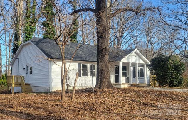 636 Harrison Sanders Lane, Lincolnton, NC 28092