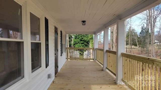 636 Harrison Sanders Lane, Lincolnton, NC 28092