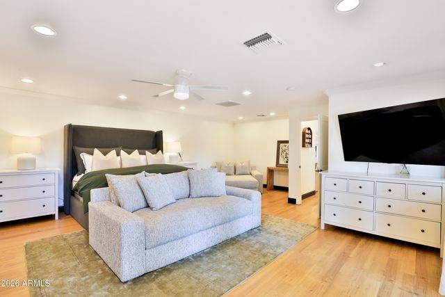 2672 E MESQUITE Street, Gilbert, AZ 85296