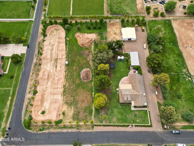 2672 E MESQUITE Street, Gilbert, AZ 85296