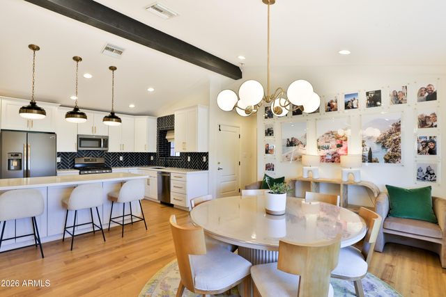 2672 E MESQUITE Street, Gilbert, AZ 85296