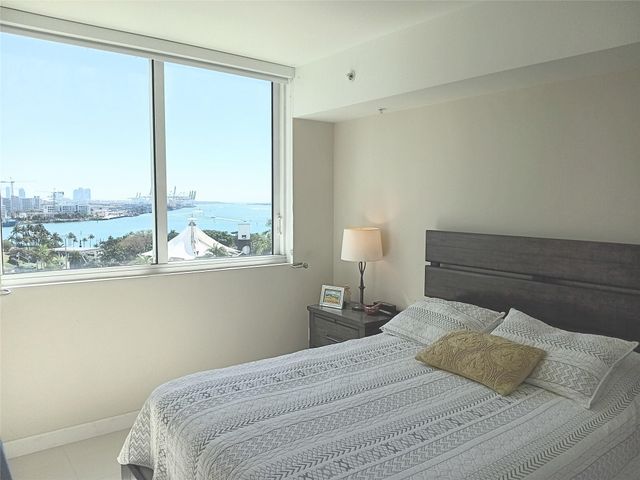 253 NE 2nd St 1103, Miami, FL 33132