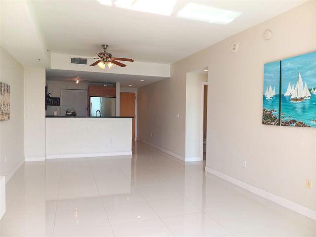 253 NE 2nd St 1103, Miami, FL 33132